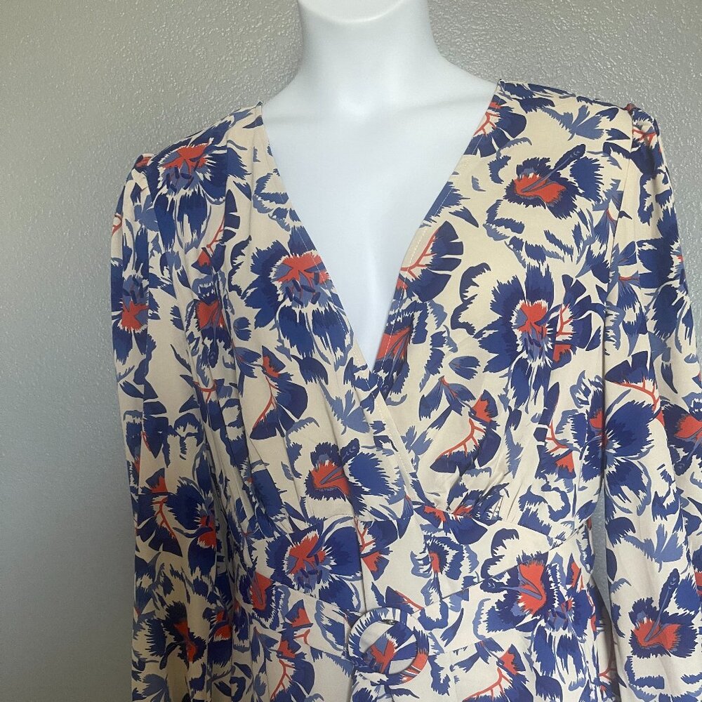 BEAUTIFUL FLORAL DRESS - Picture 4 of 6